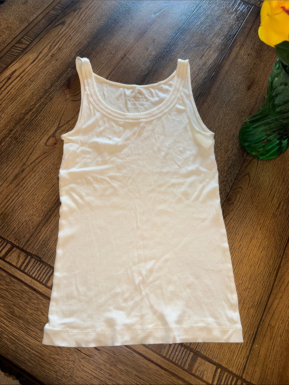 Banana Republic White Ribbed Scoop Tank